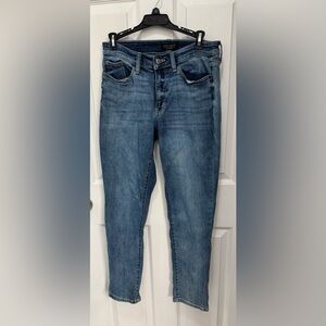 Judy Blue Straight Leg Boyfriend Blue Jeans with Natural Fading size 5/27